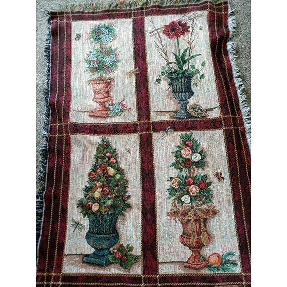 Goodwin Weavers Bedding Throw 59 X 4 With Floral Motif Goodwin